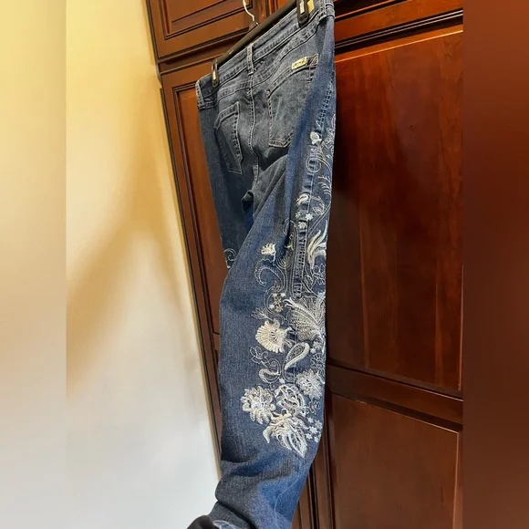 7 For All Mankind Floral Embroidered Skinny Jeans - 10 - Picture 6 of 7